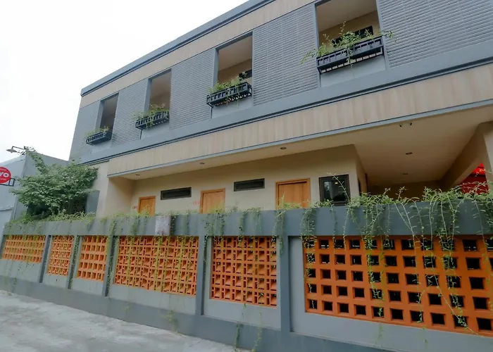 Oyo 90256 My Kost Hotel Surakarta 